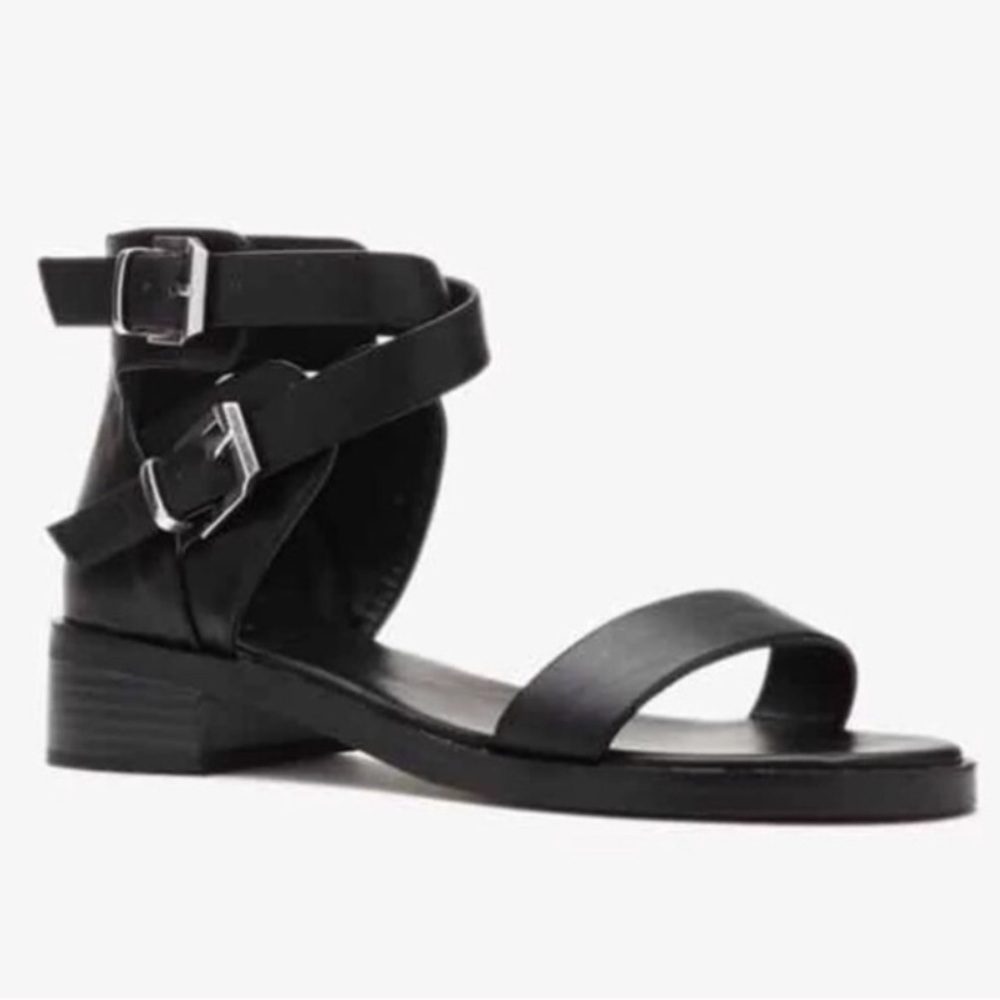 Forever 21 Faux leather Black strappy sandals ankle strap shoes flats low heels